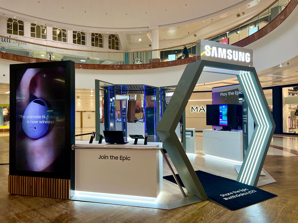 Samsung Uses Pop Ups To Promote Galaxy S23 Retail Destination 0751